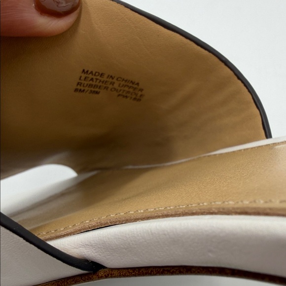 Michael Michael Kors Tara Floral Embellished White Slide Sandals - Picture 5 of 9